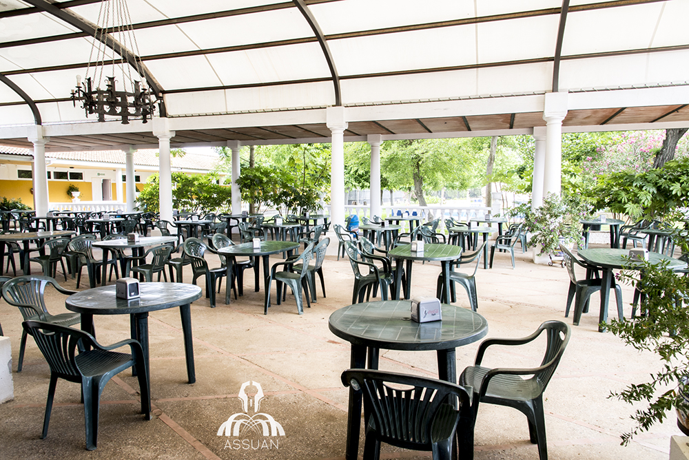 Restaurante y terraza — foto 6